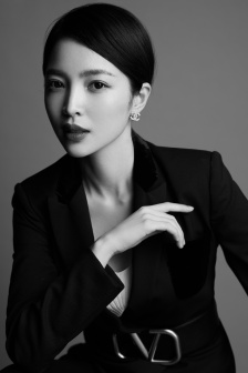 漂亮保姆的韩国3第一集在线看